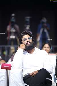 Allu Arjun at Pushpaka Vimanam Trailer Launch