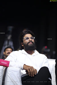 Allu Arjun at Pushpaka Vimanam Trailer Launch