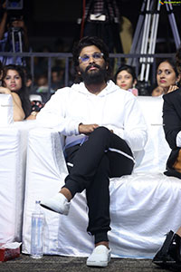 Allu Arjun at Pushpaka Vimanam Trailer Launch