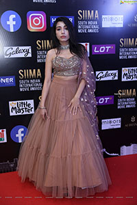 Apoorva at SIIMA Awards 2021