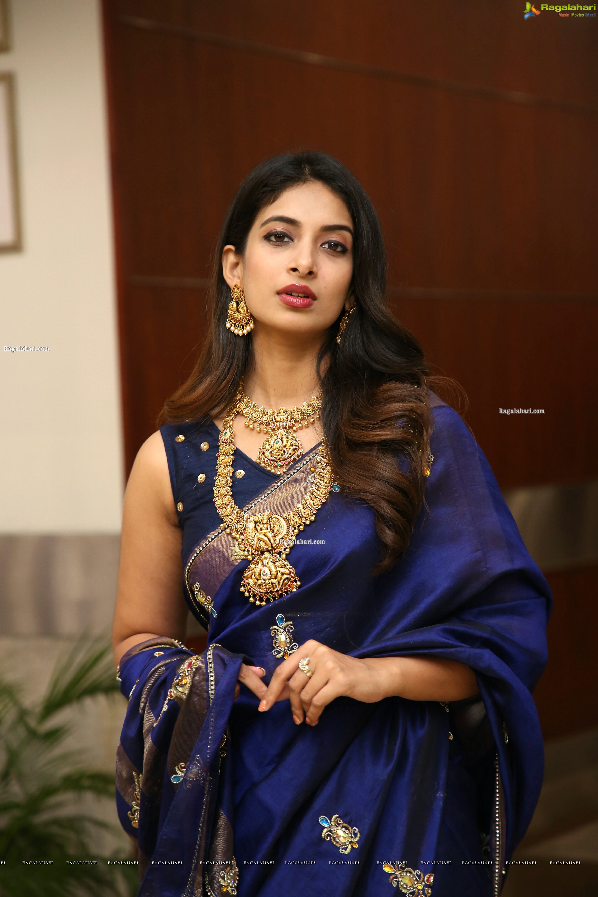 Archana Ravi in Traditional Jewellery, HD Photo Gallery