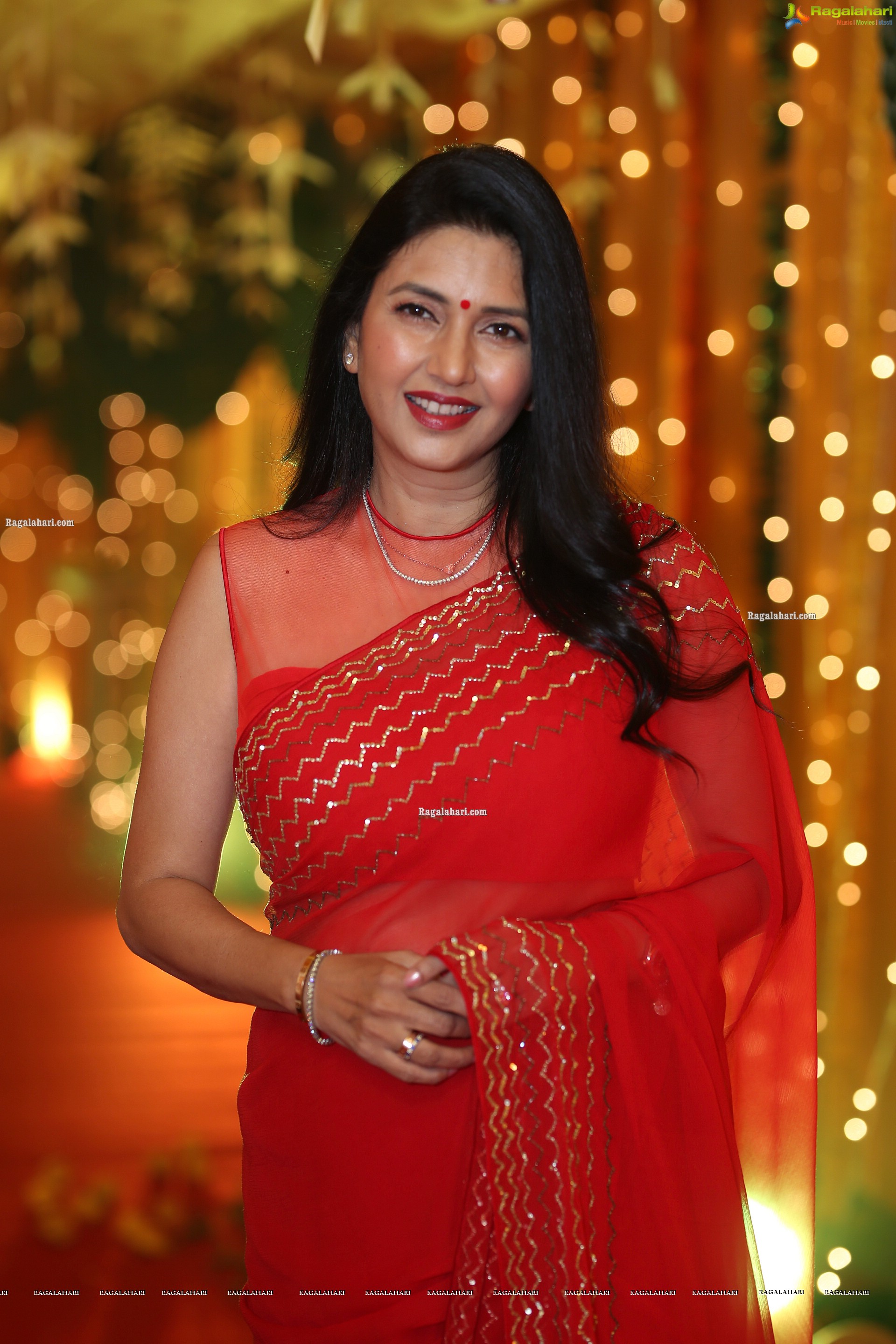 Deepti Bhatnagar at Pelli SandaD Pre-Release Event, HD Photo Gallery