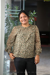 Director Lakshmi Sowjanya at Varudu Kaavalenu Interview