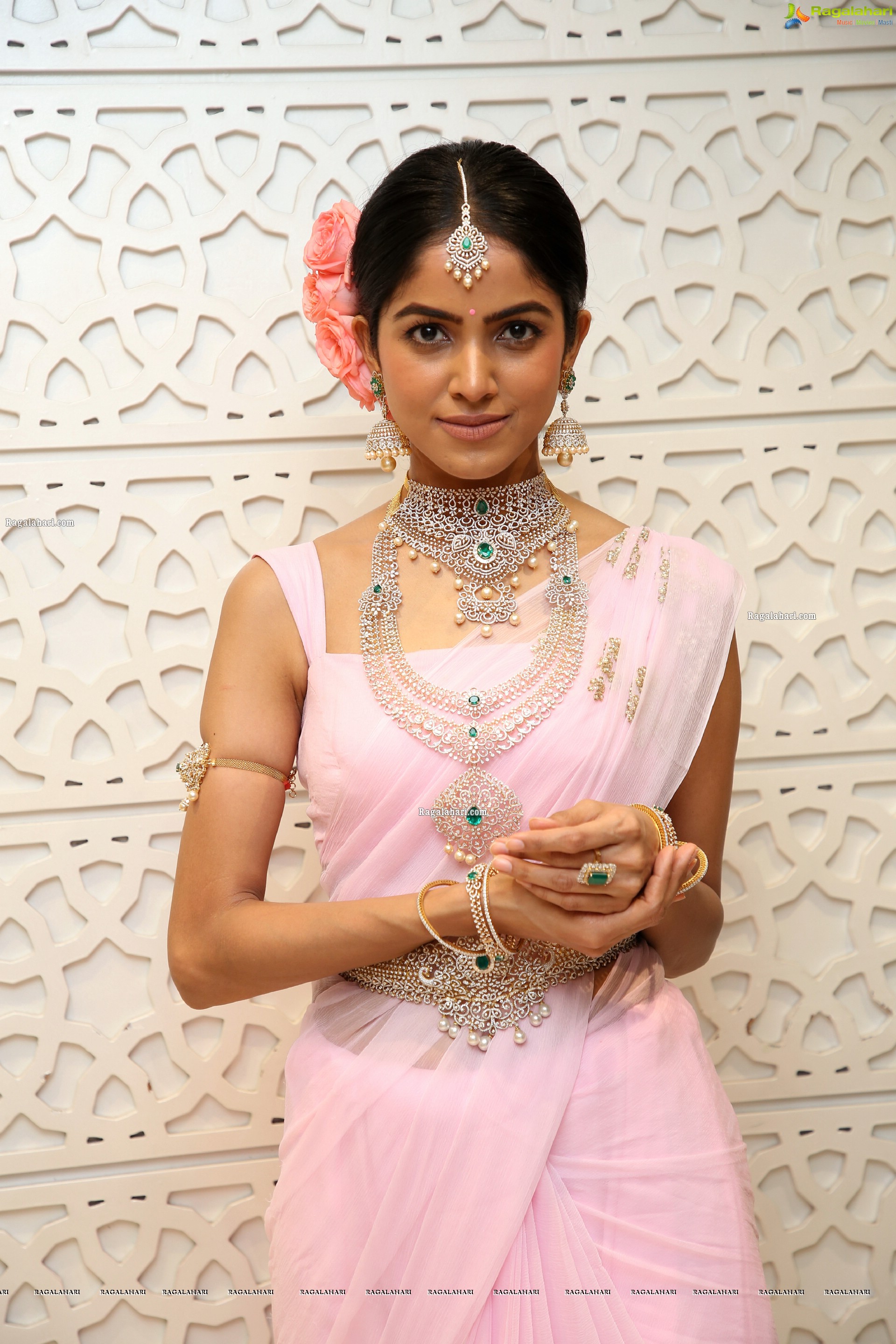 Drishika Chander in Traditional Jewellery, HD Photo Gallery