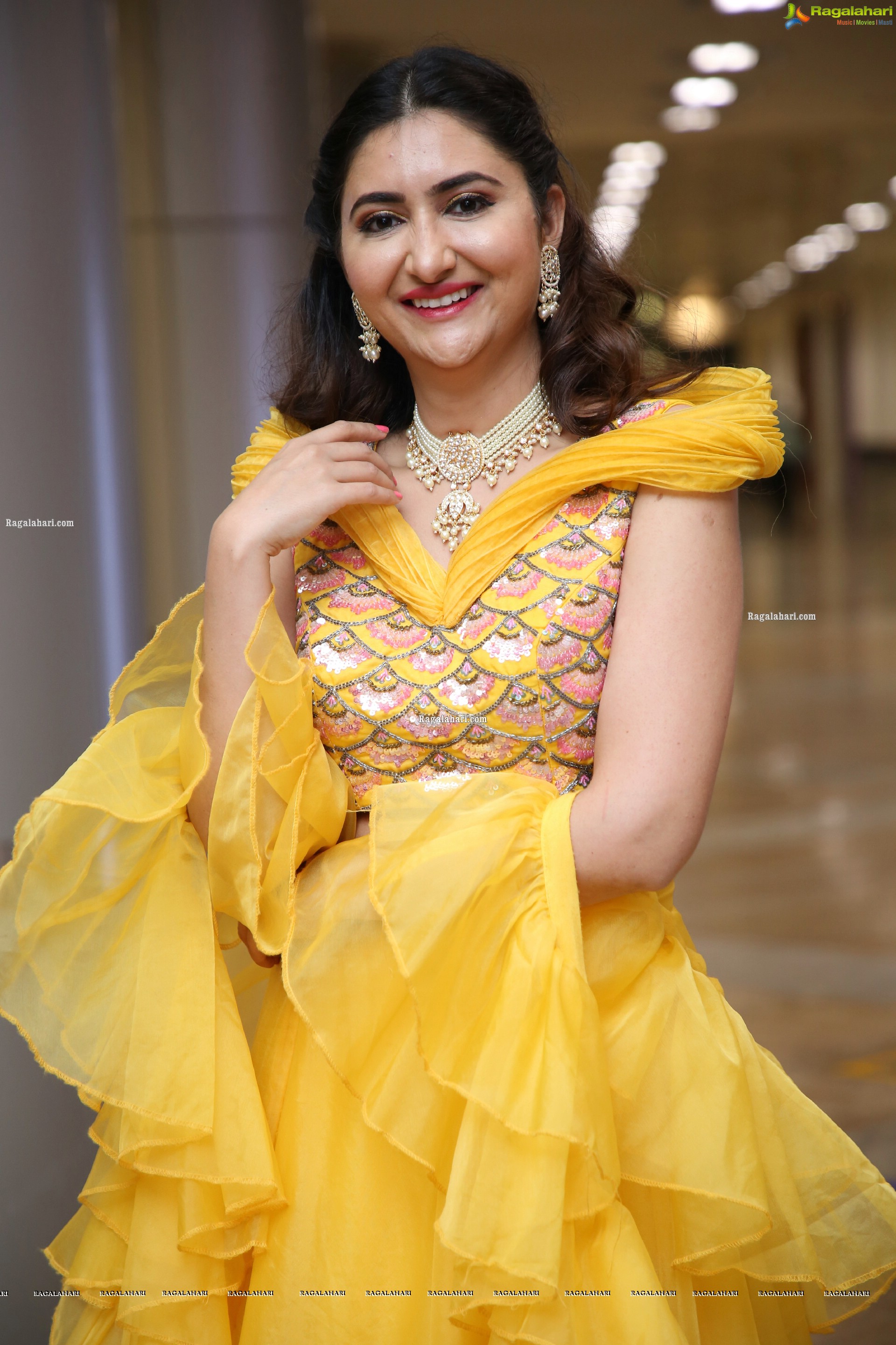 Harshada Patil at Hi Life Brides Grand Fashion Night, HD Photo Gallery