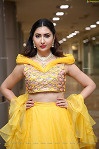 Harshada Patil at Hi Life Brides Grand Fashion Night