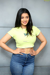 Ketika Sharma at Romantic Movie Interview