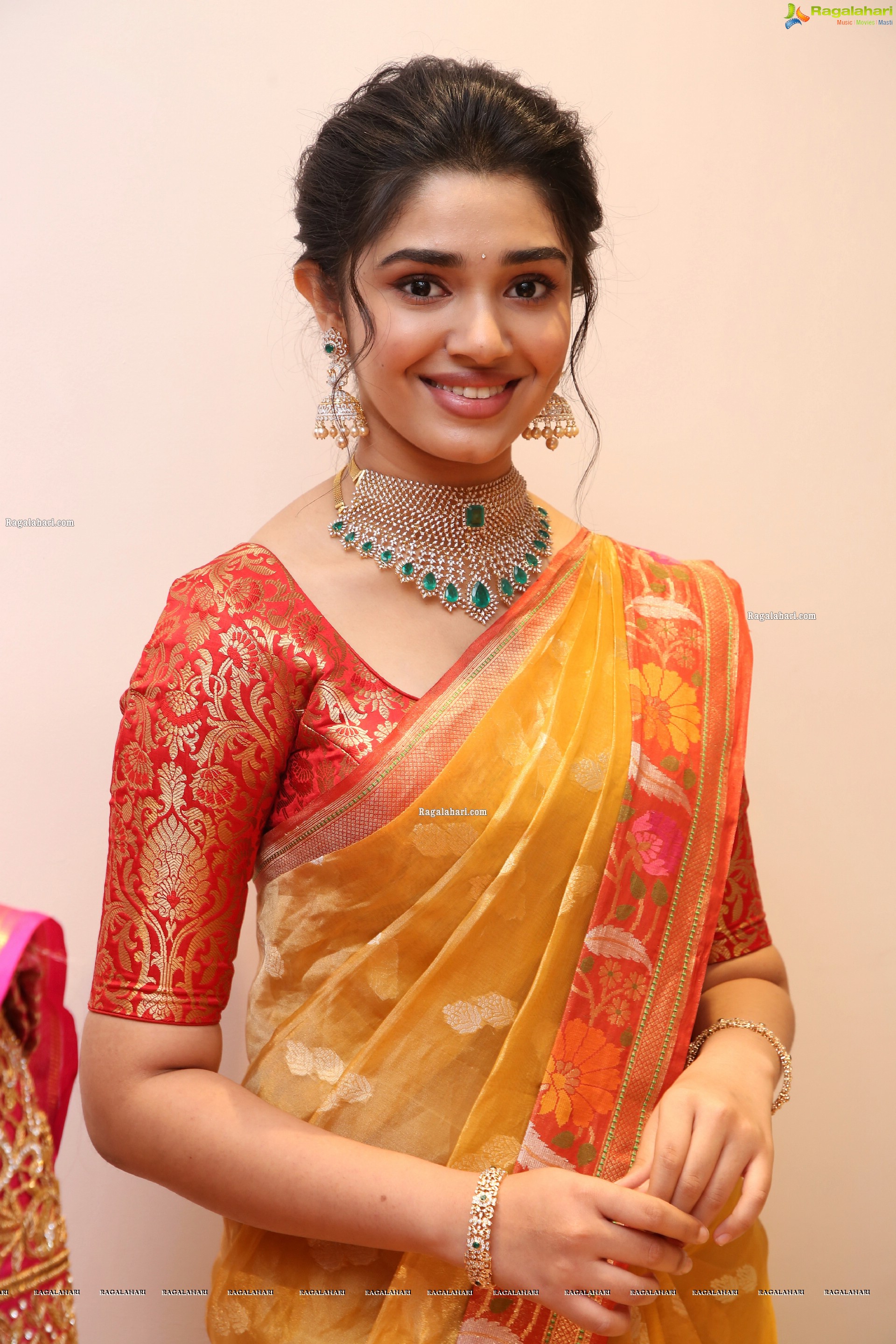 Krithi Shetty in Traditional Jewellery, HD Photo Gallery