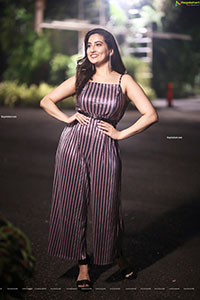 Manjusha at Madhura Wines Movie Pre-Release Event