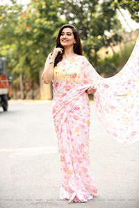 Manjusha in Light Pink Georgette Floral Saree