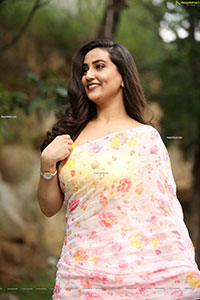 Manjusha in Light Pink Georgette Floral Saree