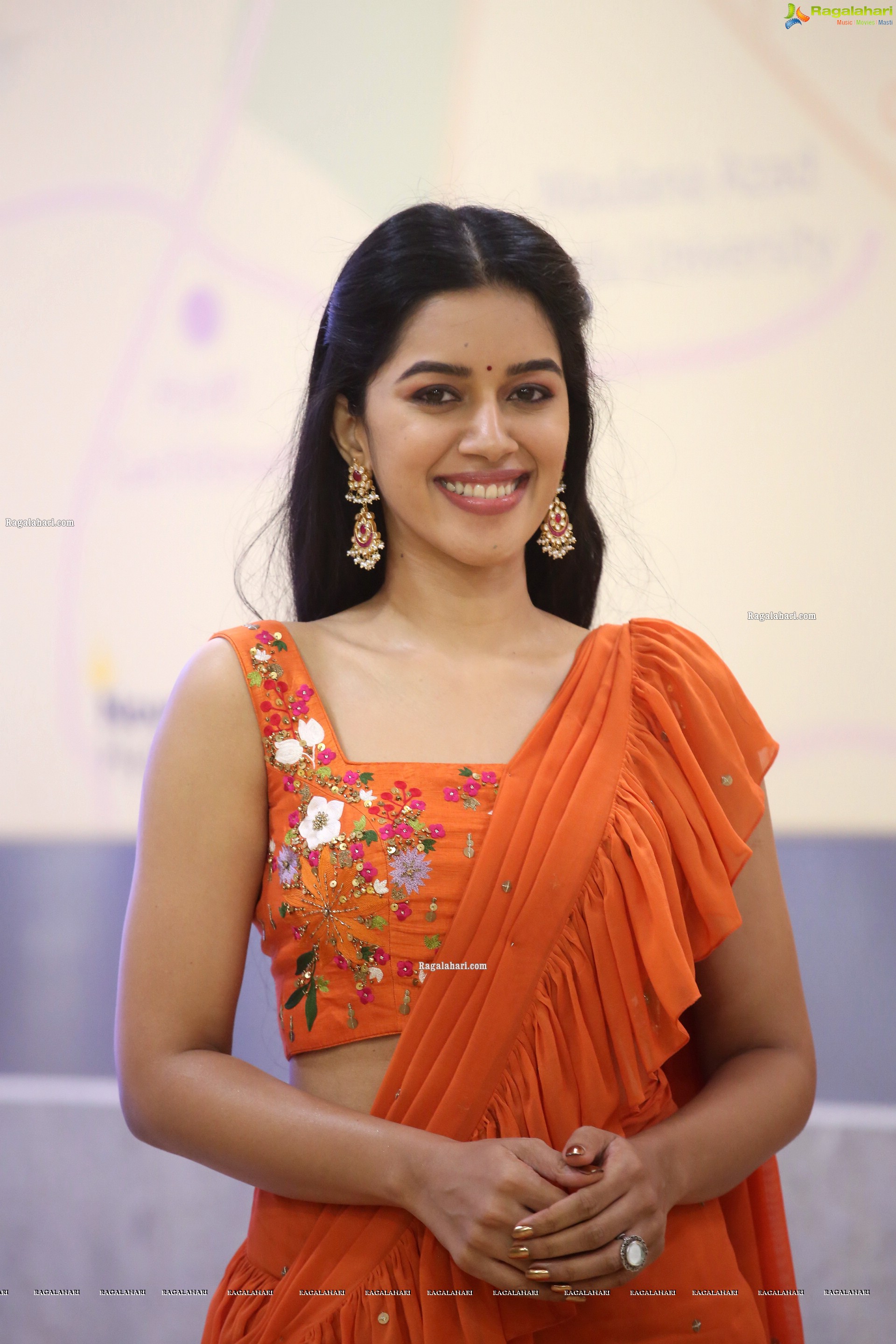 Mirnalini Ravi at Enemy Movie Pre-Release Event, HD Photo Gallery