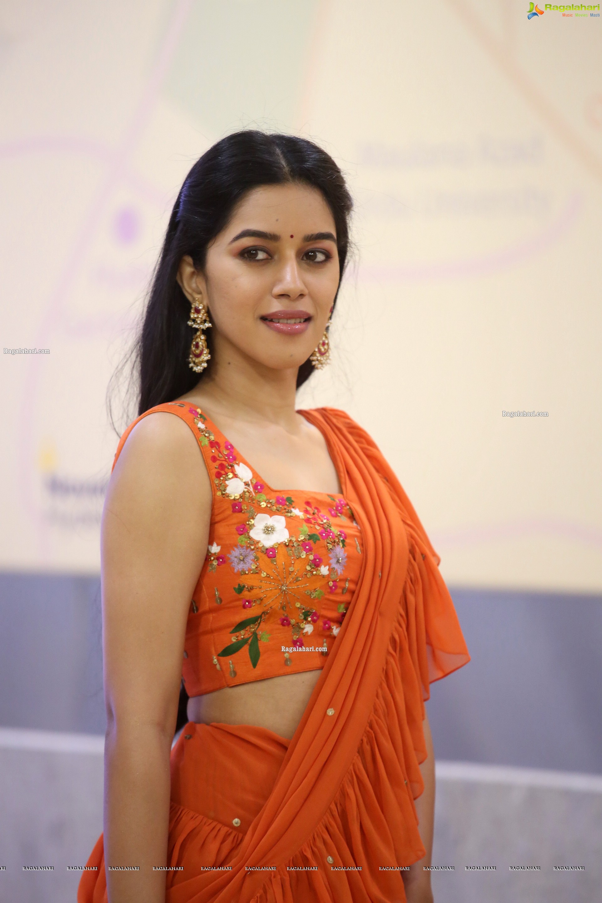 Mirnalini Ravi at Enemy Movie Pre-Release Event, HD Photo Gallery