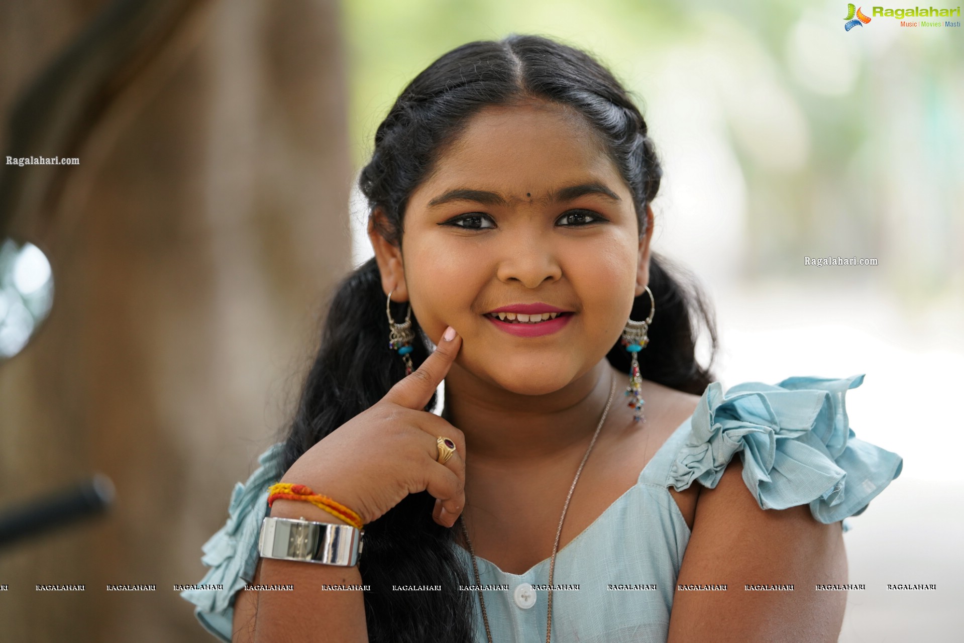 Child Artist Moksha Pilli Latest Photoshoot Stills, HD Photo Gallery