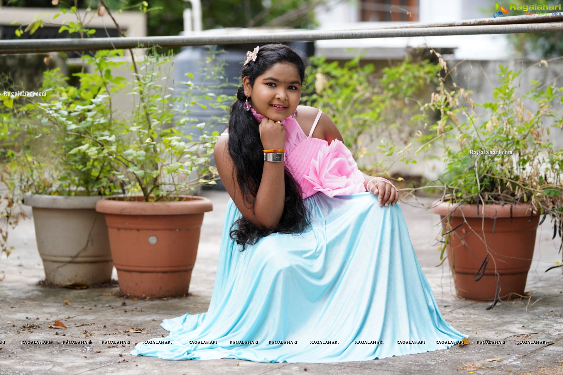 Child Artist Moksha Pilli Latest Photoshoot Stills, HD Photo Gallery