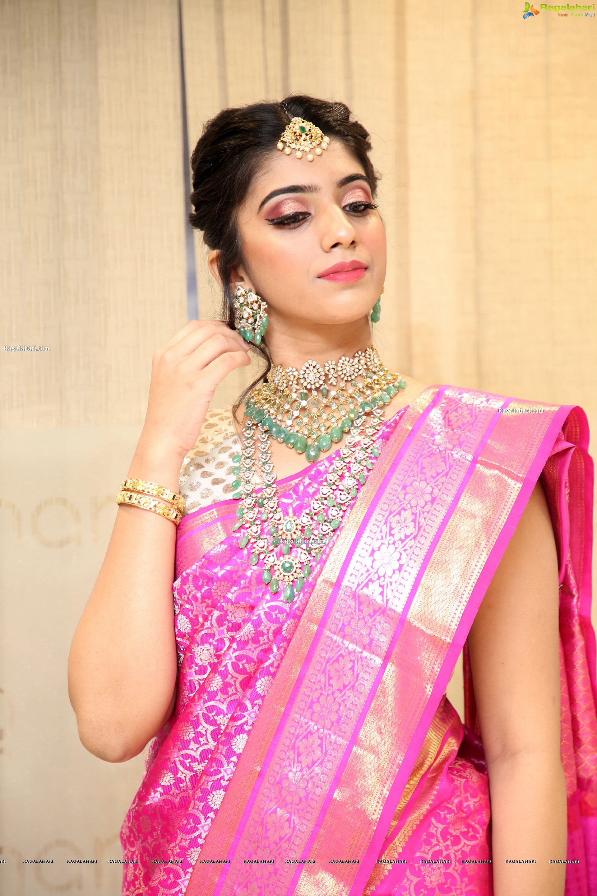 Nikita Chowdary in Traditional Jewellery, HD Photo Gallery