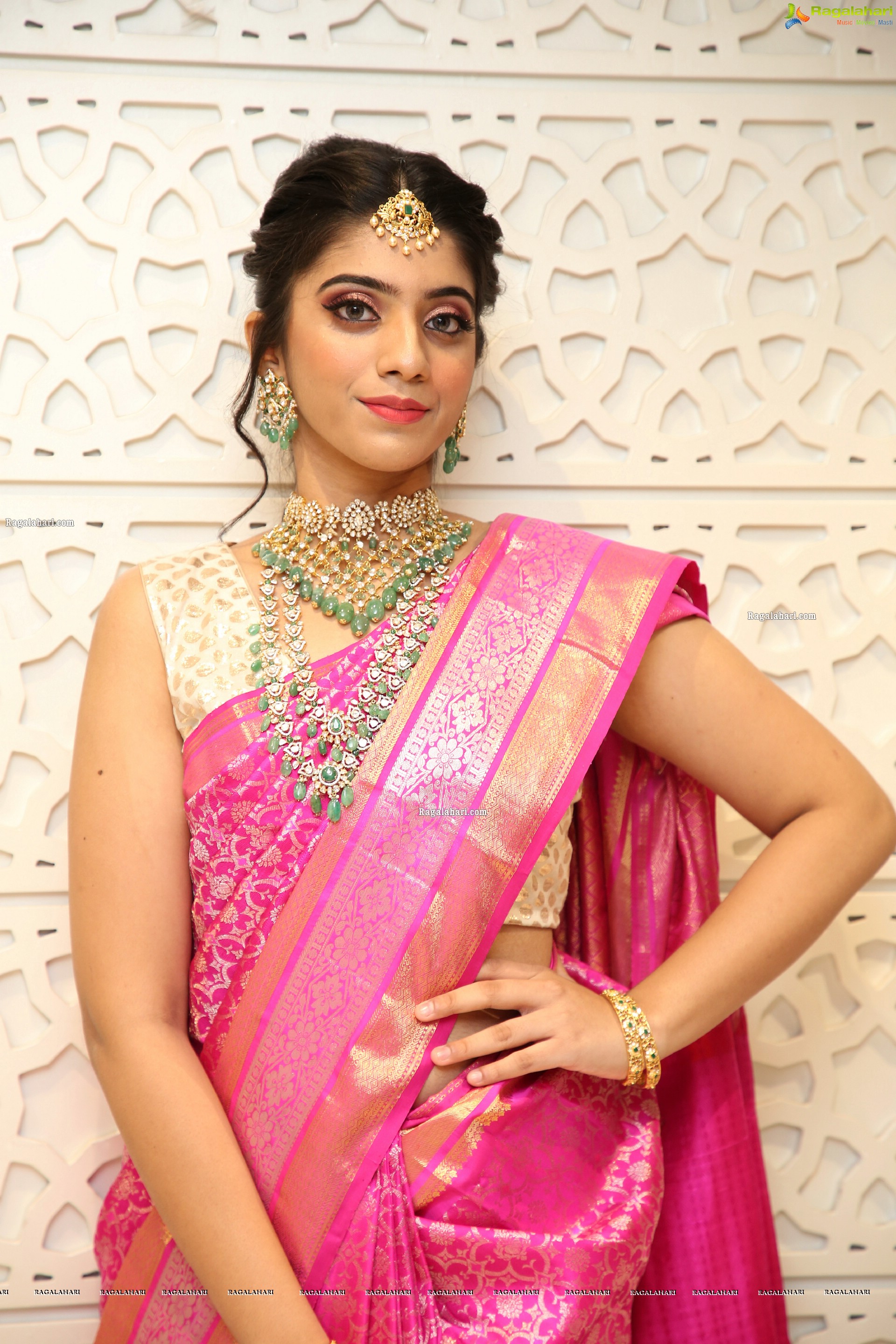 Nikita Chowdary in Traditional Jewellery, HD Photo Gallery