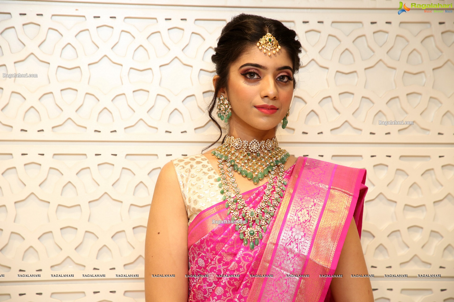 Nikita Chowdary in Traditional Jewellery, HD Photo Gallery