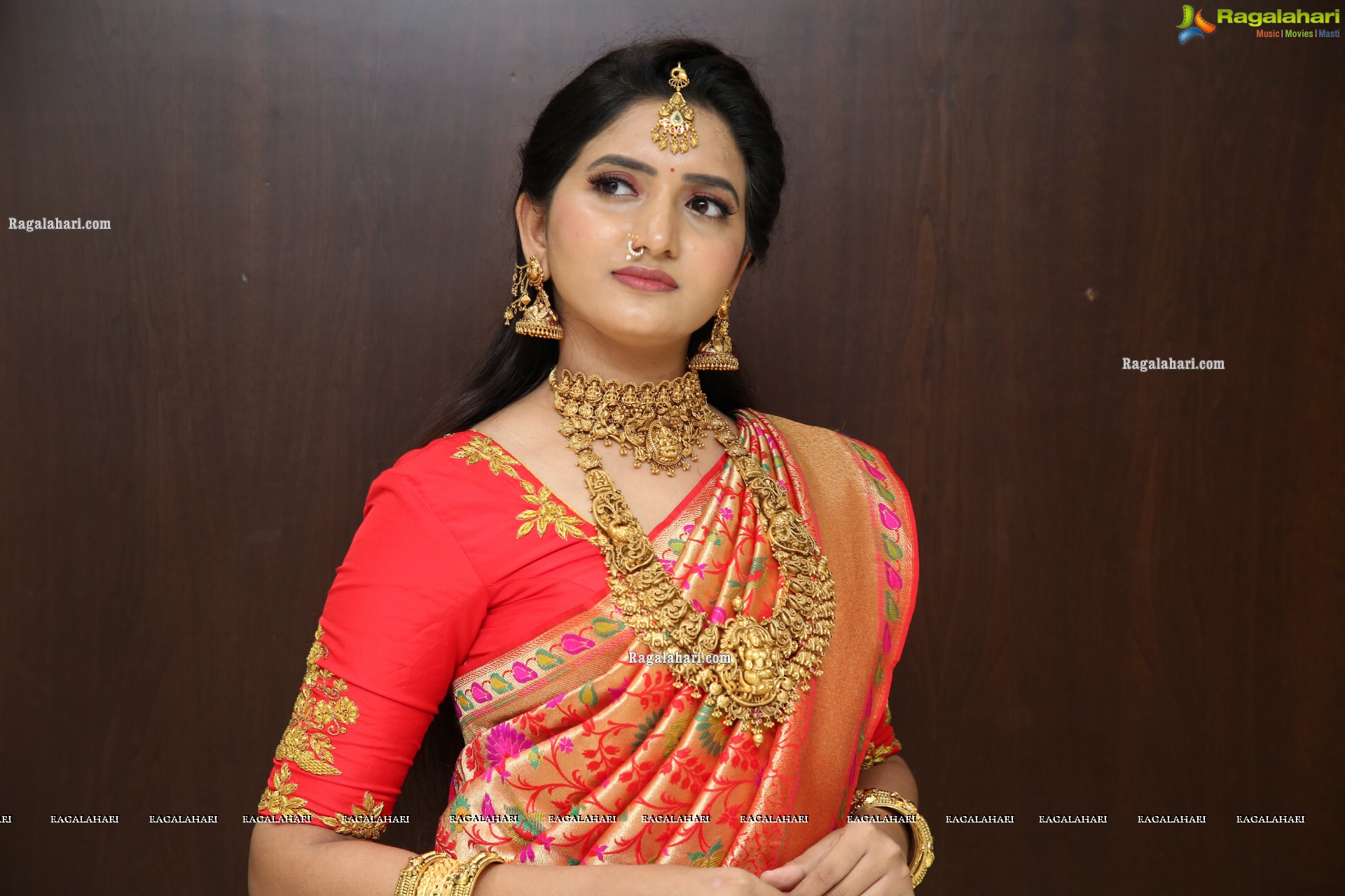 Priya Murthy in Traditional Jewellery, HD Photo Gallery