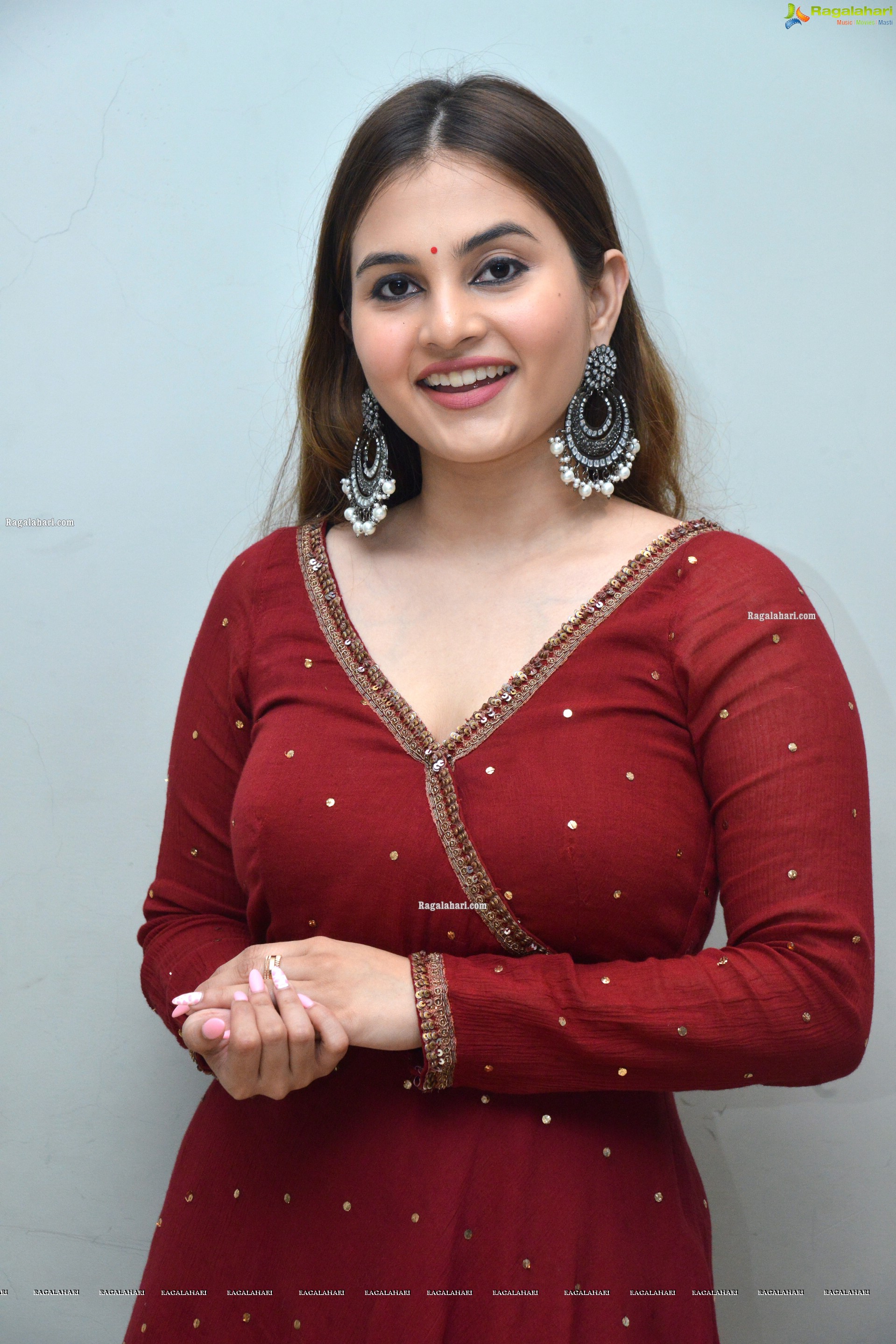 Ramya Pasupuleti at Miles Of Love Movie Pre-Release Event, HD Photo Gallery