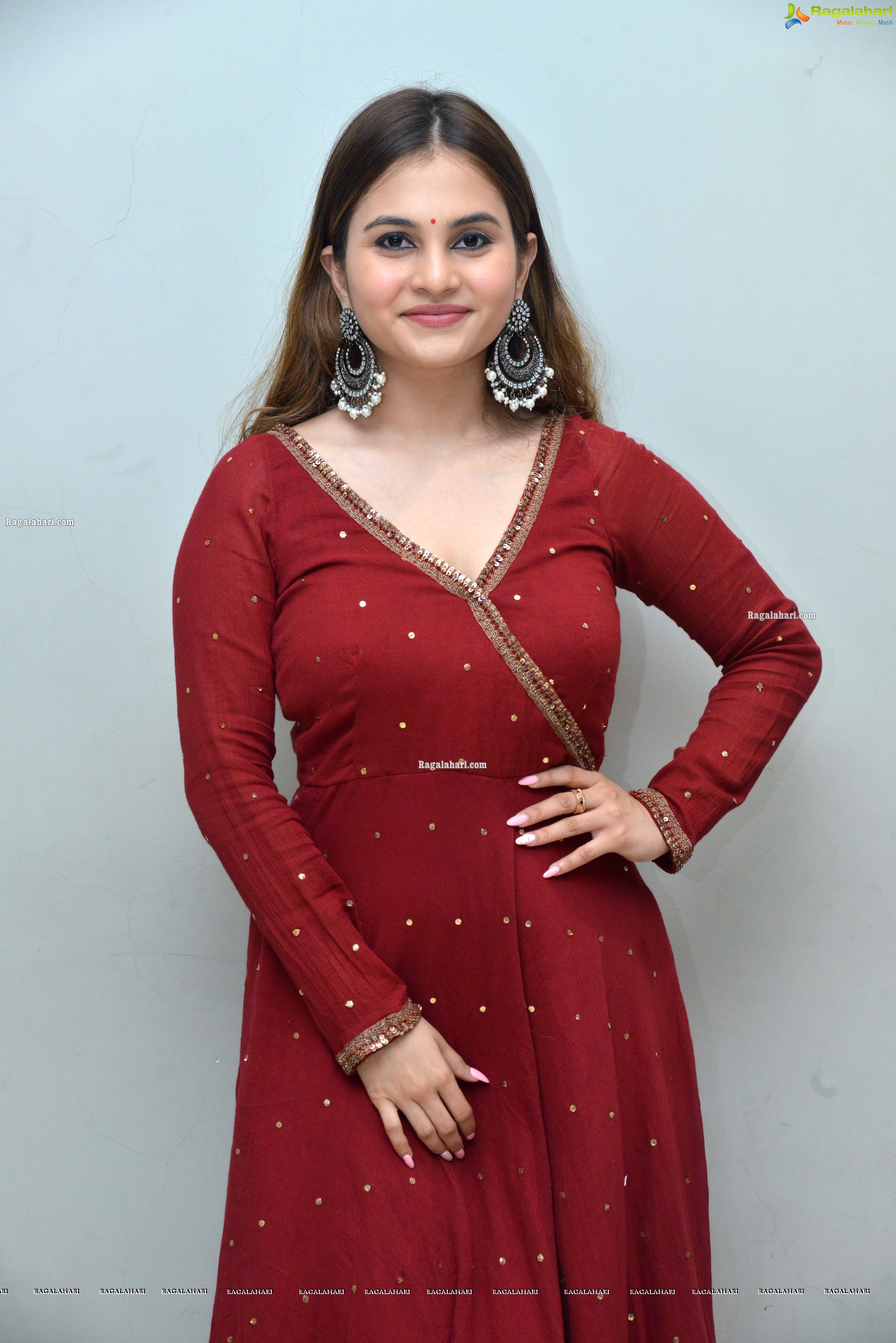 Ramya Pasupuleti at Miles Of Love Movie Pre-Release Event, HD Photo Gallery