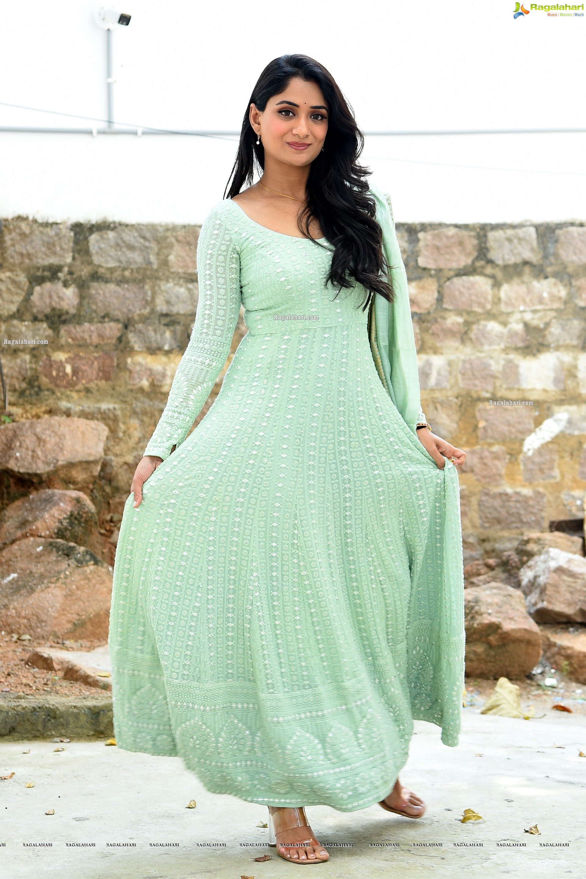 Sandhya Raju at Natyam Movie Interview, HD Photo Gallery