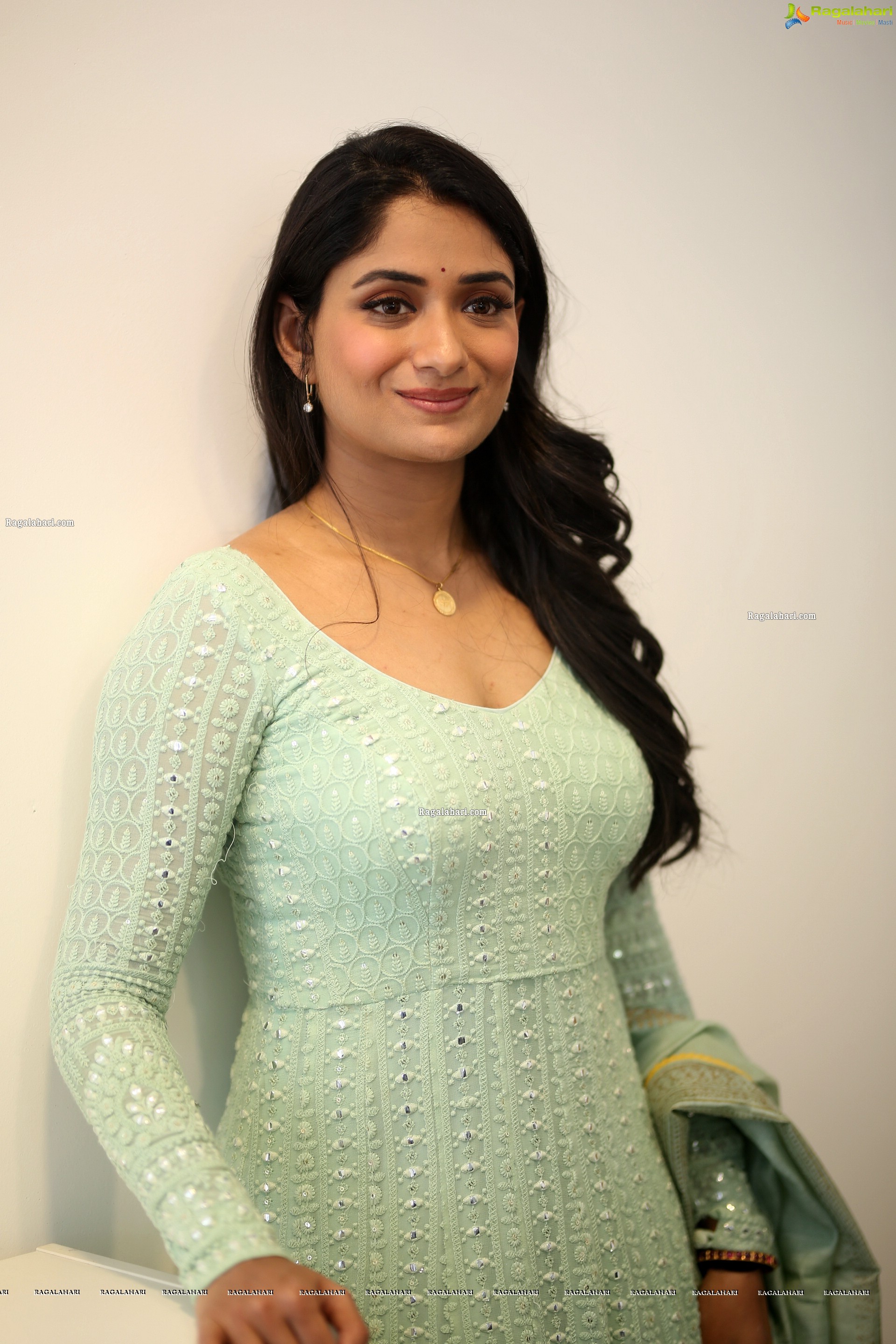 Sandhya Raju at Natyam Movie Interview, HD Photo Gallery