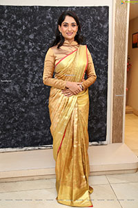 Sandhya Raju at Singhania’s New Bridal Collection Launch
