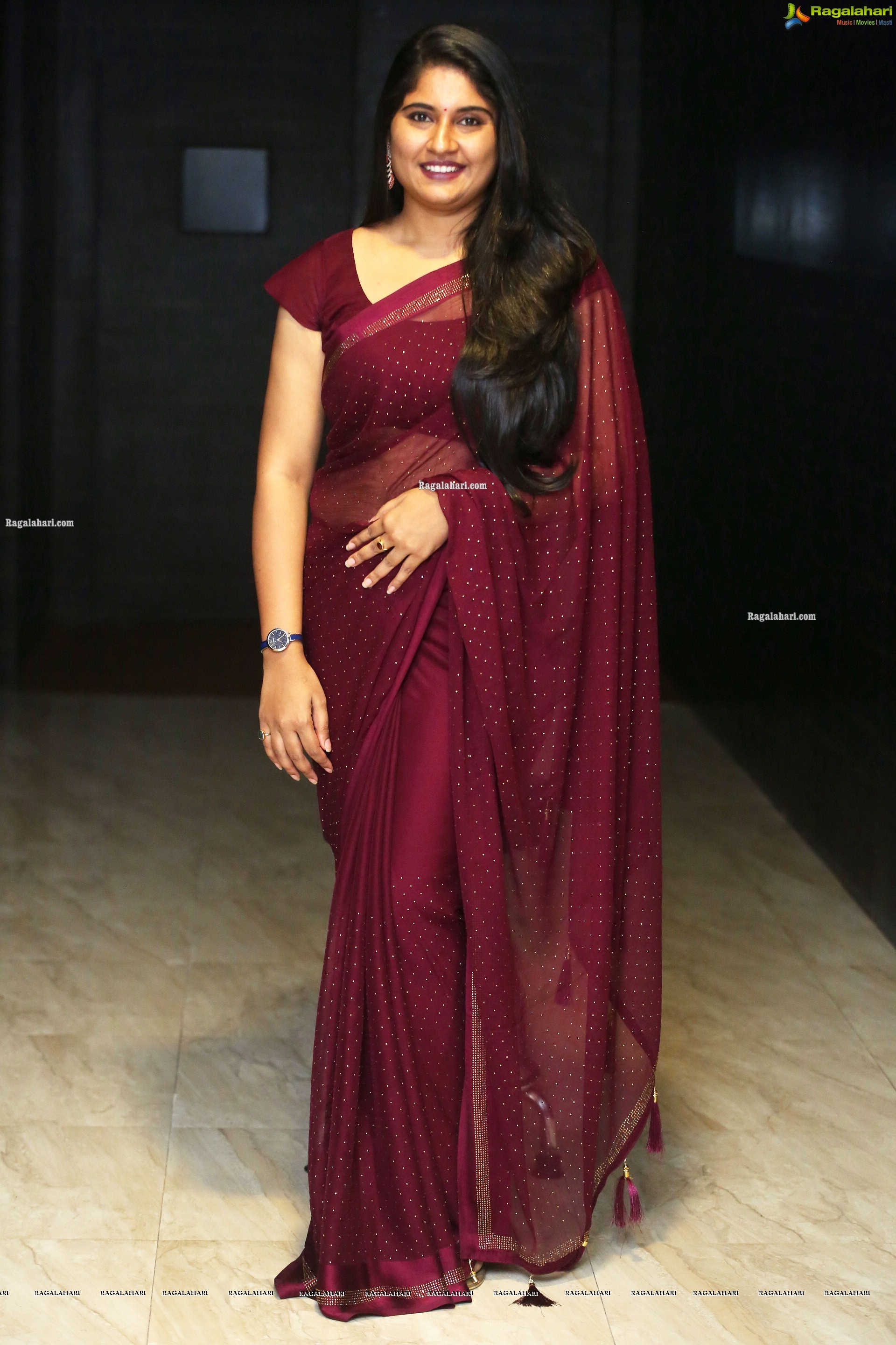 Sonia Chowdary at Manchi Rojulochaie Movie Pre-Release Event, HD Photo Gallery