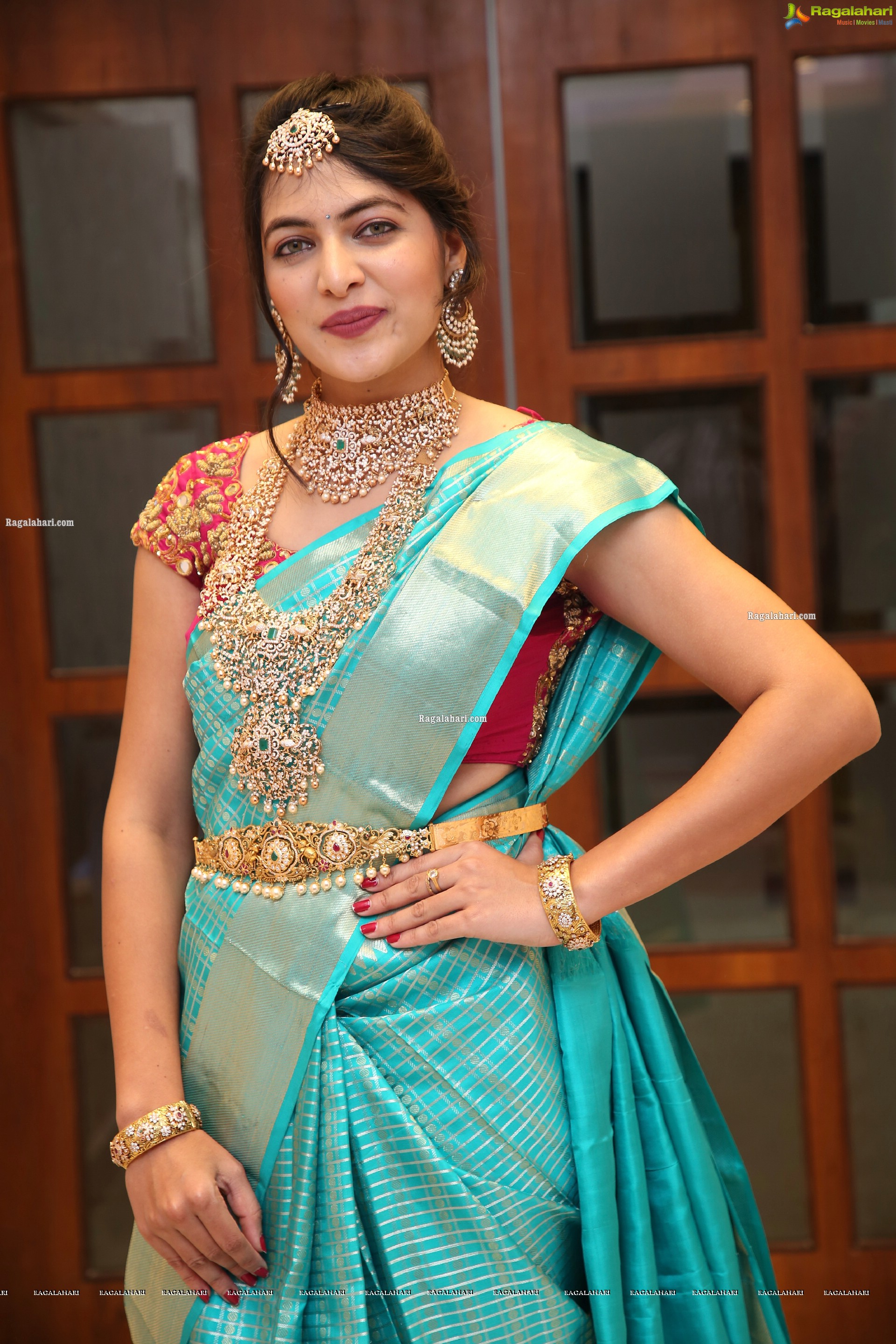 Supraja Reddy Poses With Gold Jewellery, HD Photo Gallery
