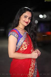 Usha Kurapati at Pelli SandaD Pre-Release Event