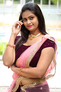 Viharika at Murugan Movie Opening