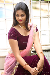 Viharika at Murugan Movie Opening