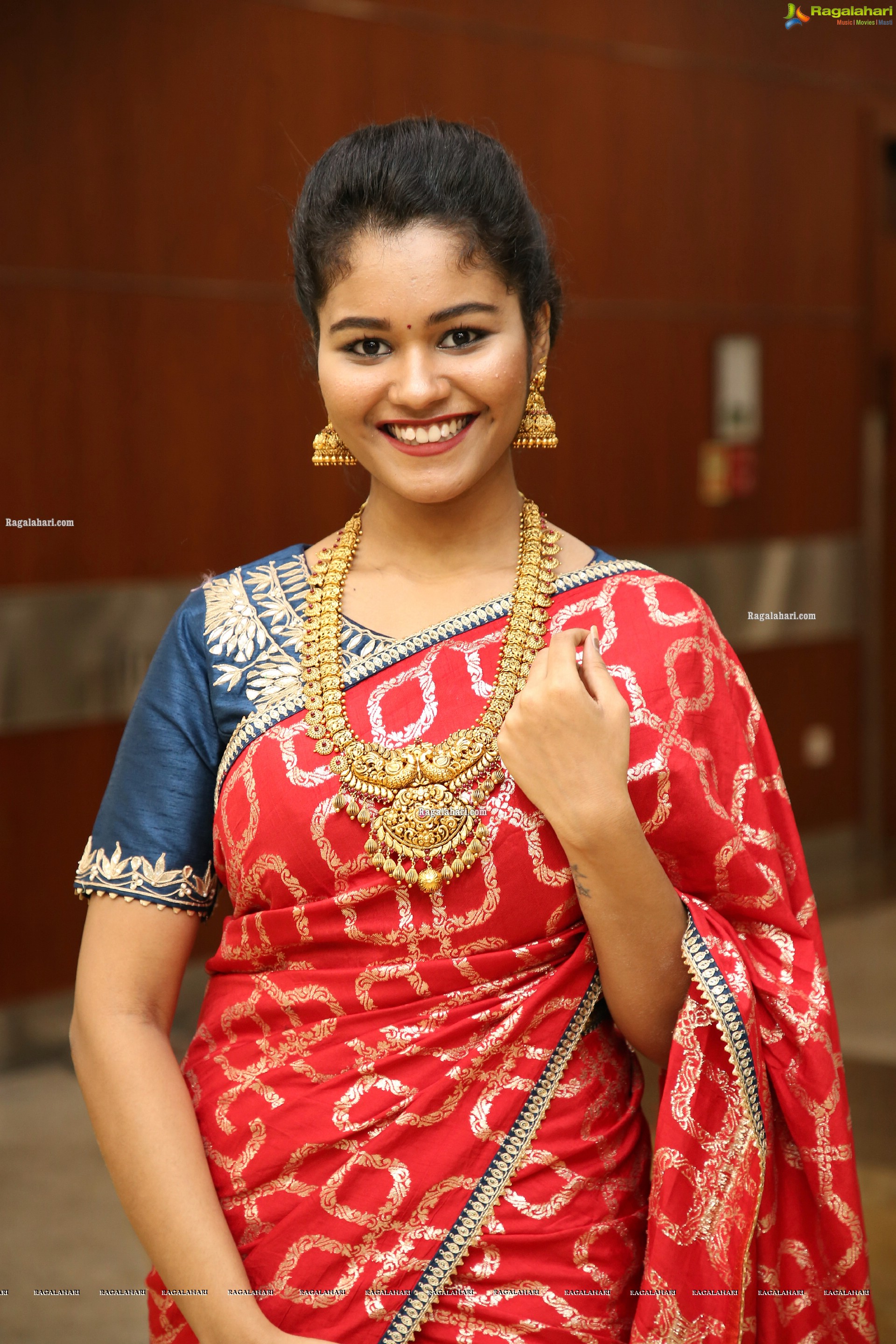 Yashaswi Shetty in Traditional Jewellery, HD Photo Gallery