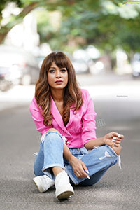 Supriya Keshri in Pink Shirt and Ripped Jeans