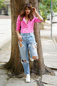 Supriya Keshri in Pink Shirt and Ripped Jeans