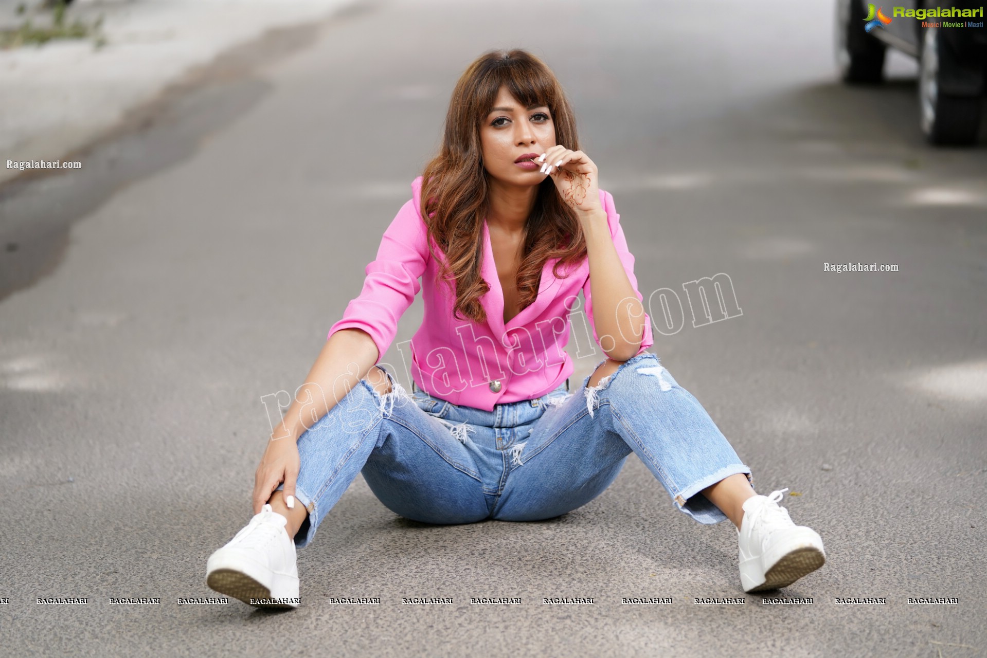 Supriya Keshri in Pink Shirt and Ripped Jeans, Exclusive Photo Shoot