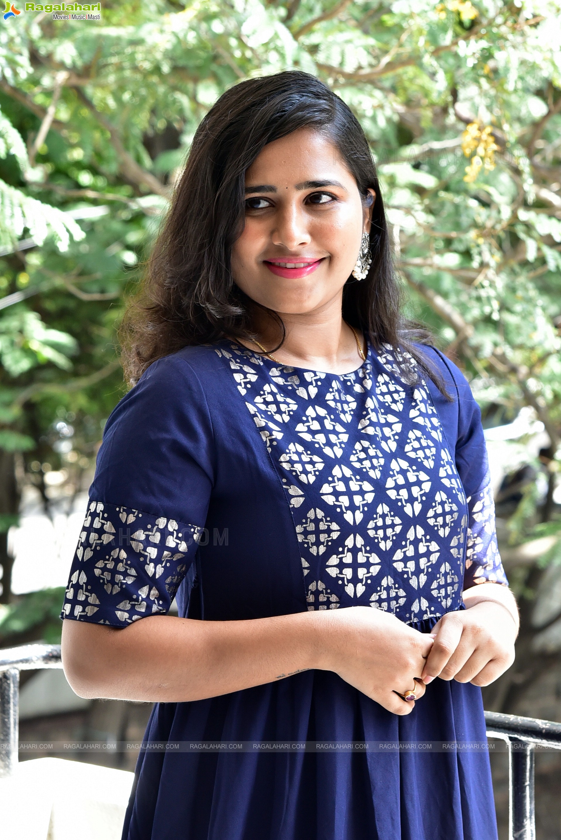 Akhila Akarshana at Naa Venta Paduthunna Chinnadevadamma Movie Press Meet, HD Stills