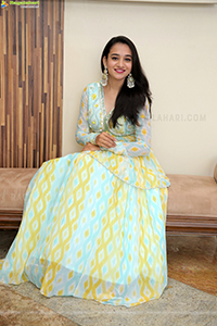 Bhuvaneshwari Latest Photoshoot