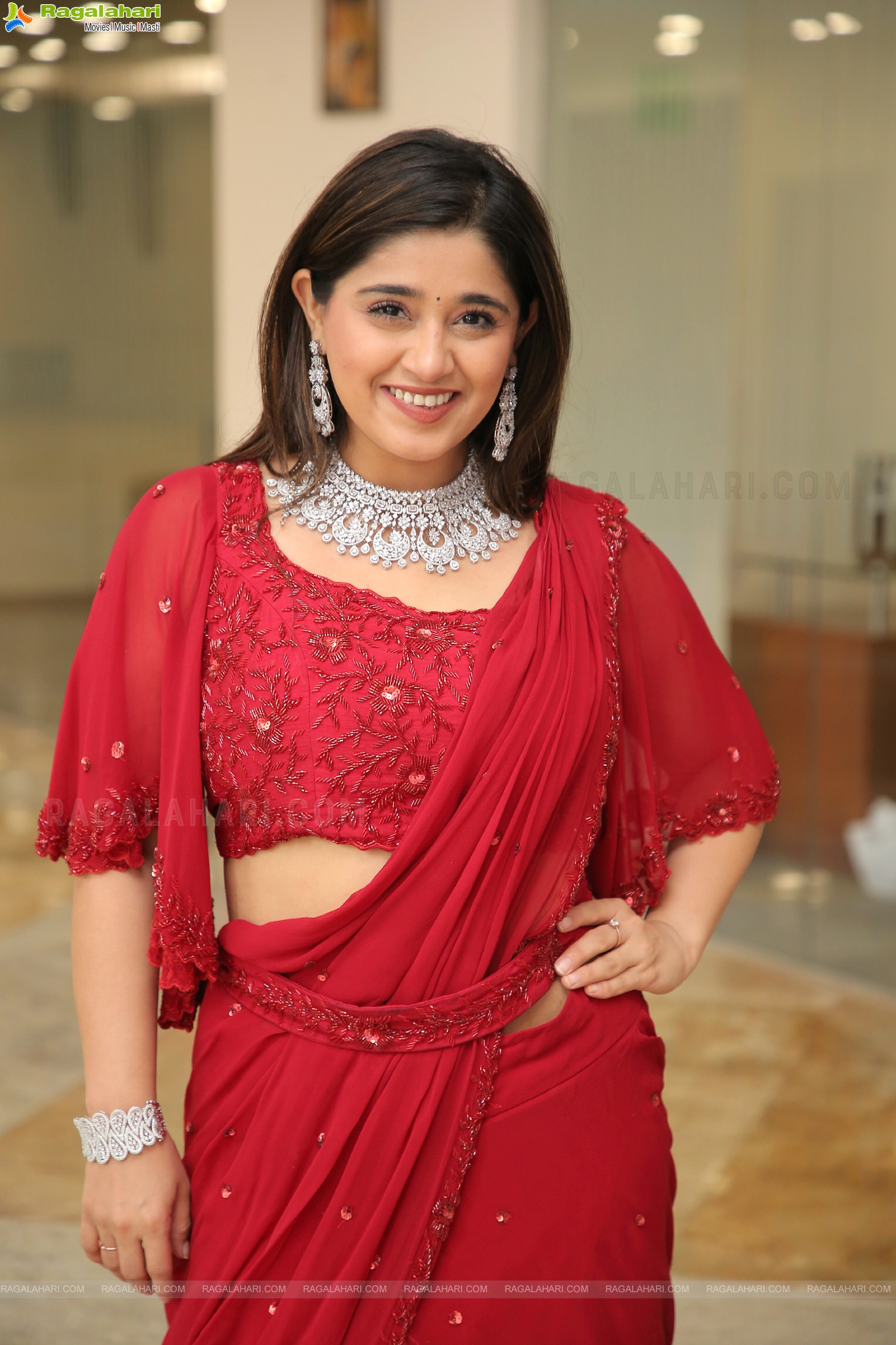 Chandni Bhagwanani Latest Photoshoot Stills, HD Photo Gallery