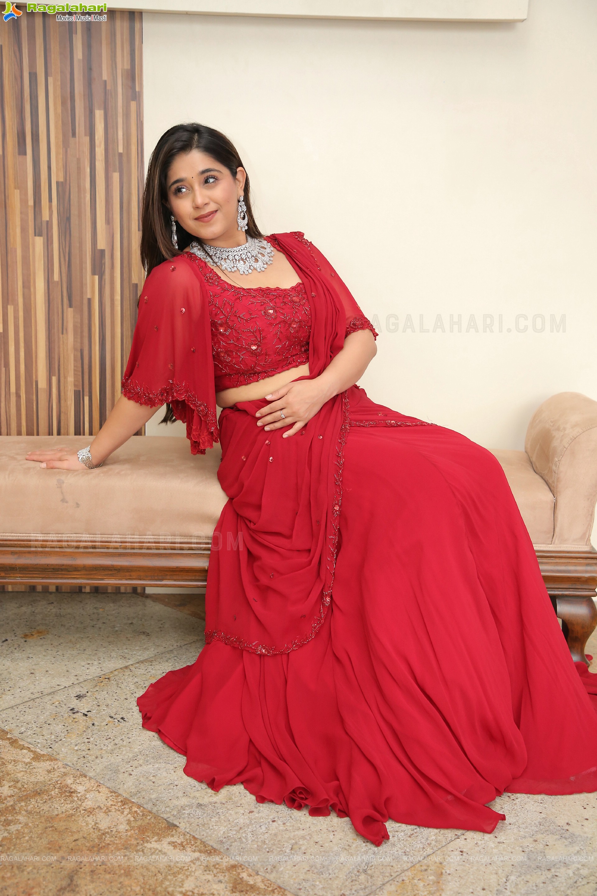 Chandni Bhagwanani Latest Photoshoot Stills, HD Photo Gallery