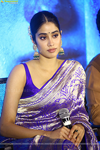 Janhavi Kapoor at Mili Press Meet