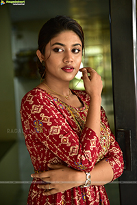 Malavika Satheesan at Boyfriend for Hire Interview