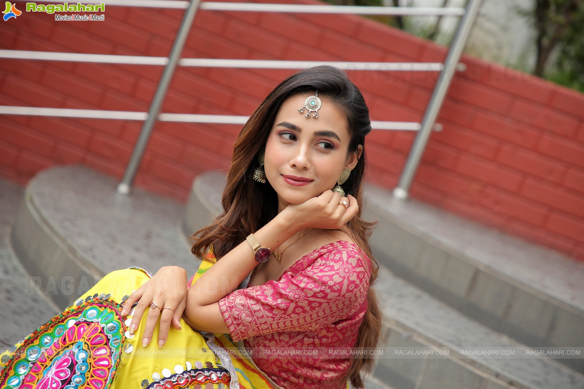 Nishat Shaik Latest Photoshoot Stills, HD Photo Gallery