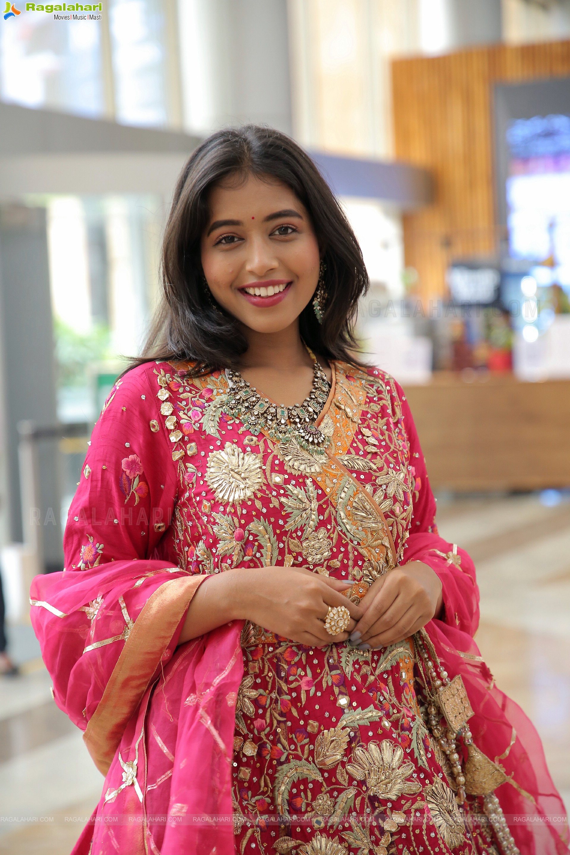 Rittika Chakraborty at Hi Life Brides Hyderabad October 2022, HD Photo Gallery