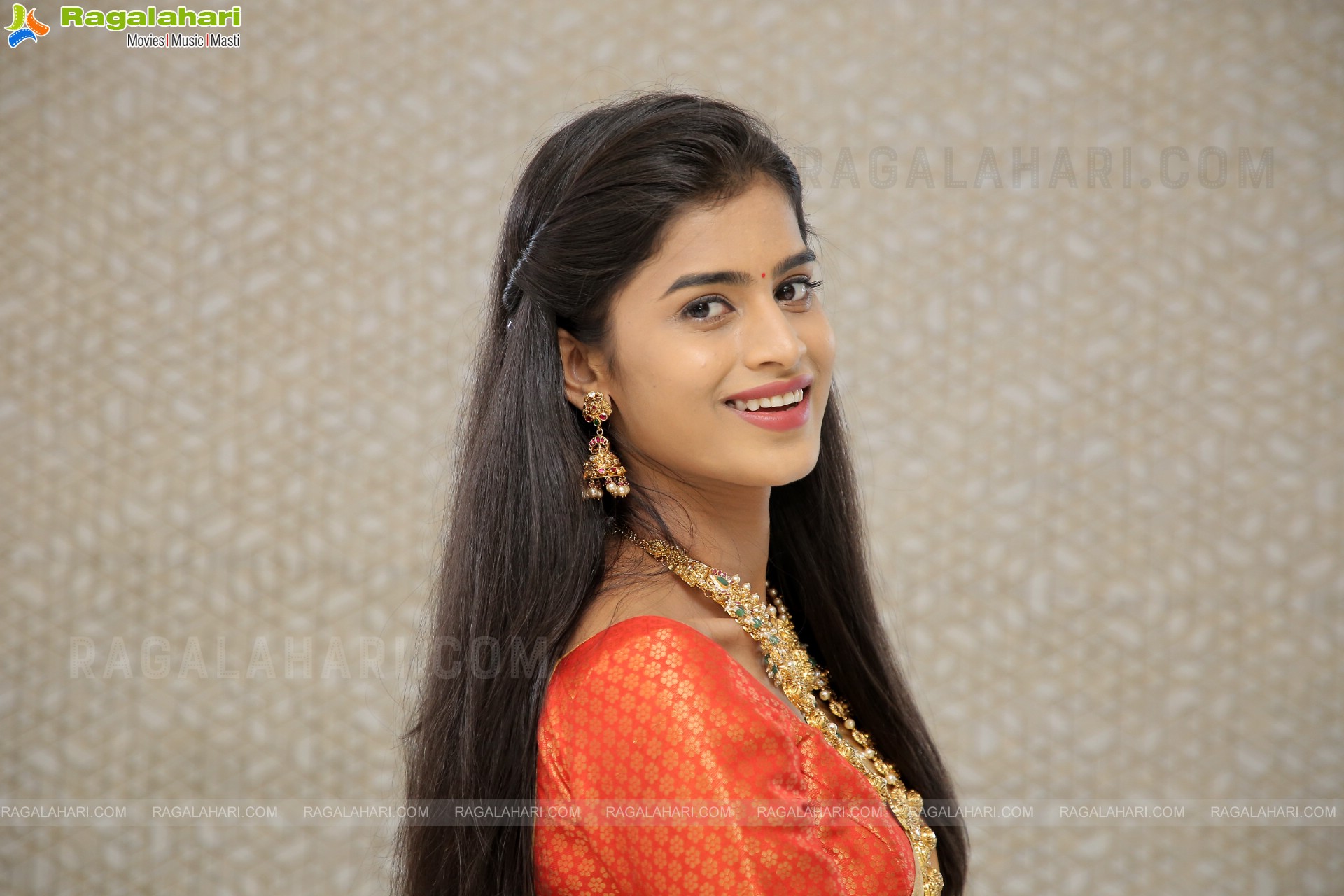 Srilekha Latest Beautiful Stills With Jewellery, HD Photo Gallery