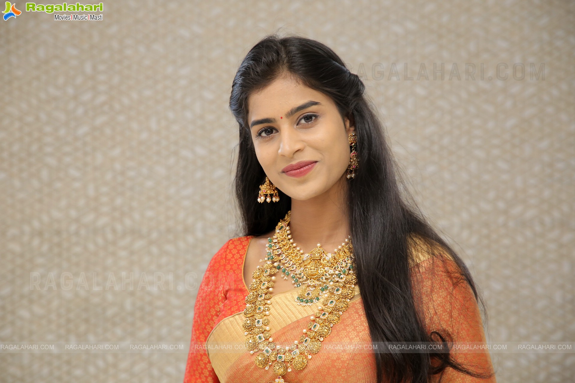 Srilekha Latest Beautiful Stills With Jewellery, HD Photo Gallery