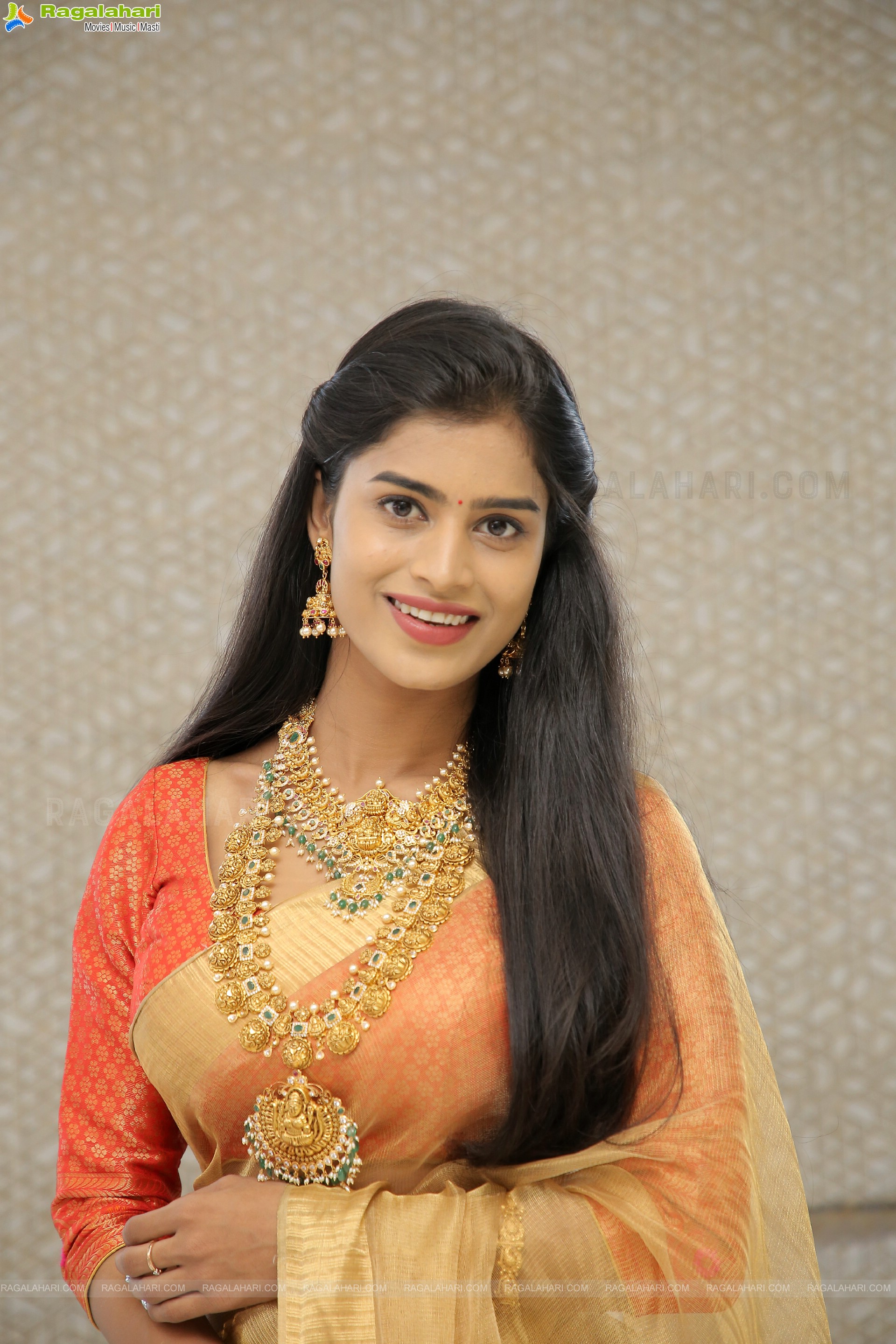 Srilekha Latest Beautiful Stills With Jewellery, HD Photo Gallery