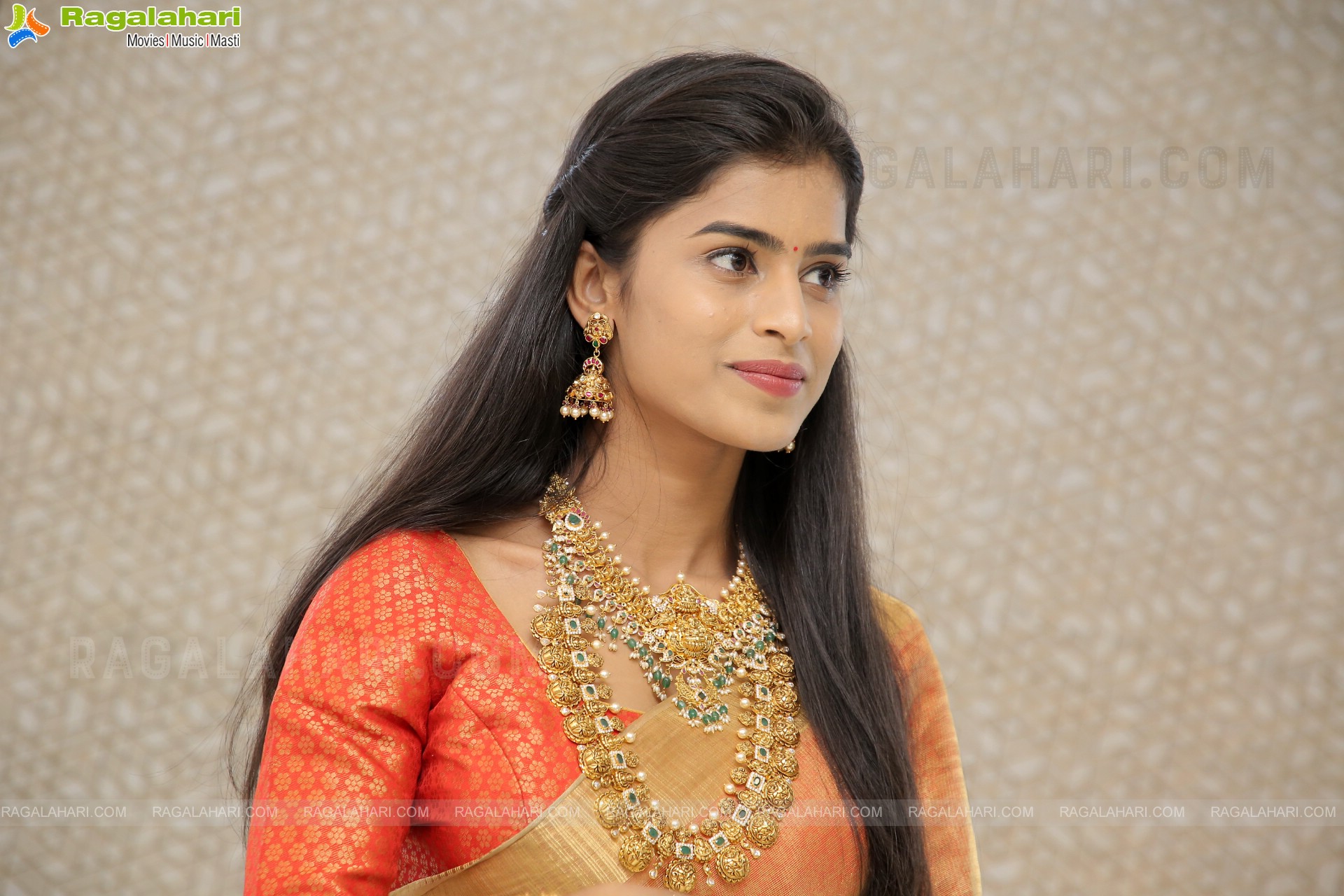 Srilekha Latest Beautiful Stills With Jewellery, HD Photo Gallery