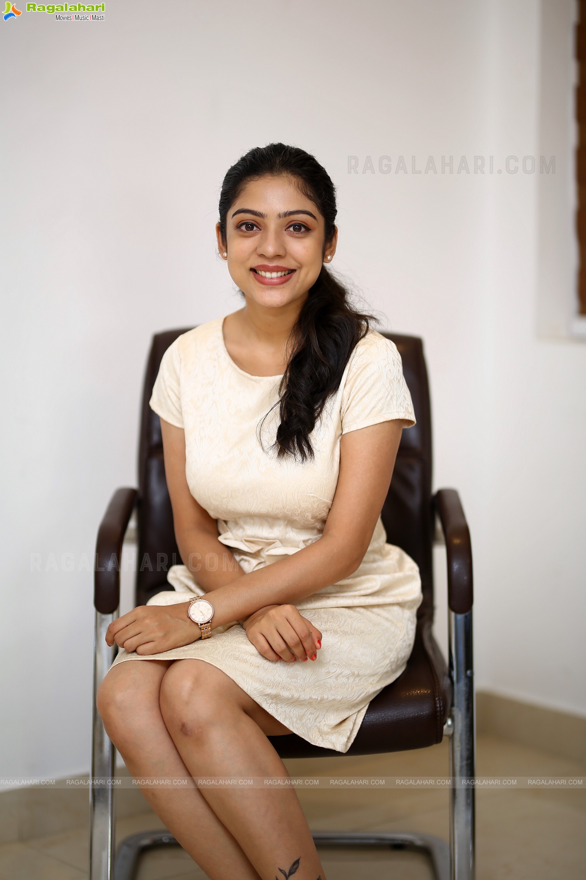 Varsha Bollamma at Swathi Muthyam Movie Interview, HD Photo Gallery